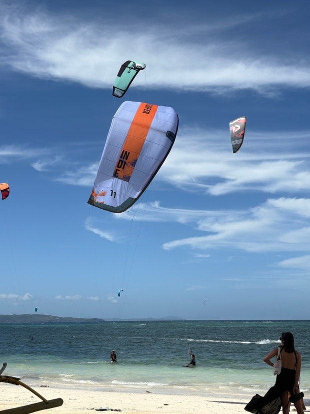 Bulabog Beach Kitesurfing