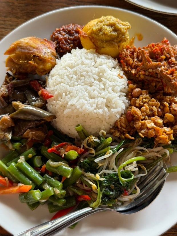 Nasi Campur Bali