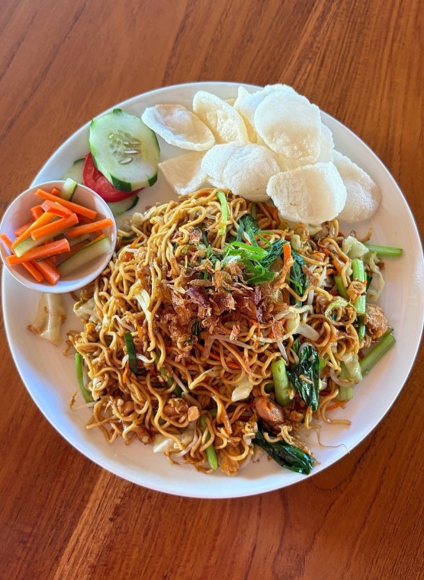 Mie Goreng (Indonesian Fried Noodles)