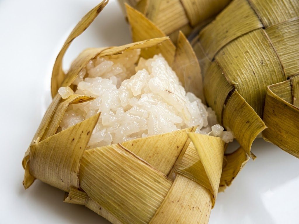 Puso (Hanging Rice)