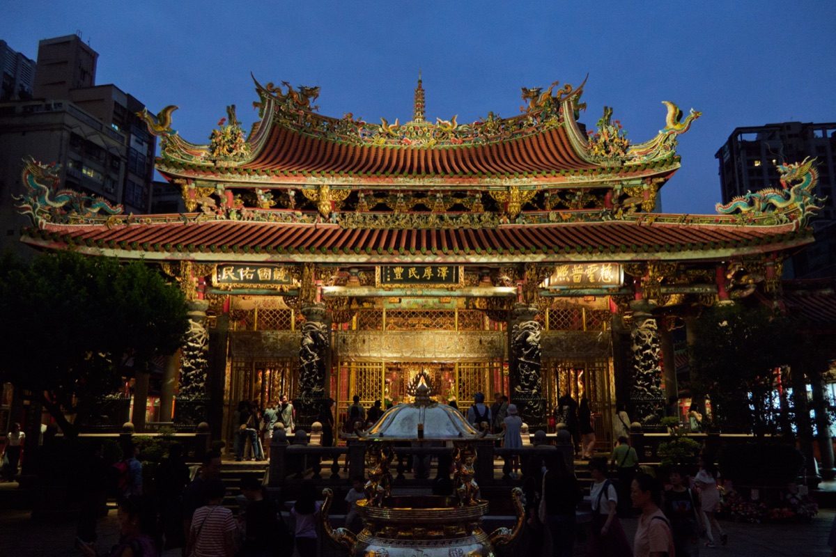 Longshan Temple
